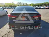 2018 Hyundai Elantra фото