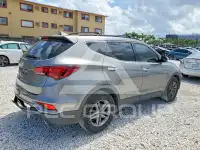 2018 Hyundai Santa Fe photo