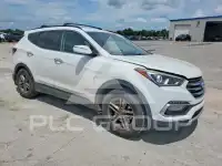 2018 Hyundai Santa Fe photo