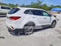 2018 Hyundai Santa Fe photo