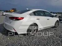 2018 Hyundai Sonata photo