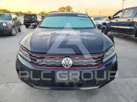 2018 Volkswagen Passat фото