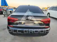 2018 Volkswagen Passat фото