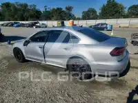2018 Volkswagen Passat фото