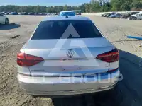 2018 Volkswagen Passat фото