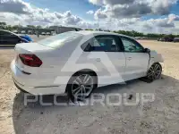 2018 Volkswagen Passat фото