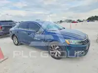 2018 Volkswagen Passat фото