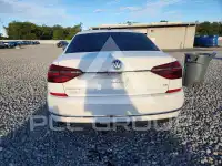 2018 Volkswagen Passat фото