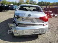 2018 Volkswagen Passat фото