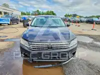 2018 Volkswagen Passat фото