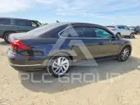 2018 Volkswagen Passat photo