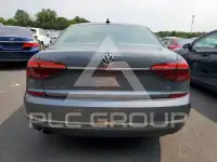 2018 Volkswagen Passat фото