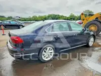 2018 Volkswagen Passat фото