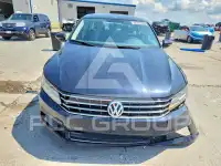 2018 Volkswagen Passat фото