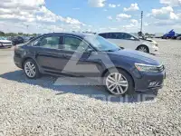 2018 Volkswagen Passat фото