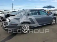 2018 Volkswagen Passat фото