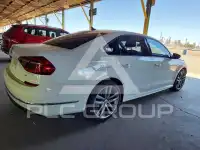 2018 Volkswagen Passat фото