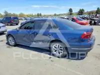 2018 Volkswagen Passat фото