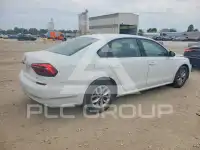 2018 Volkswagen Passat photo