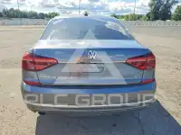 2018 Volkswagen Passat фото