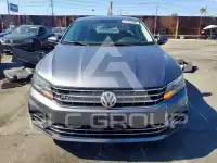 2018 Volkswagen Passat фото