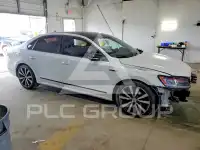2018 Volkswagen Passat фото