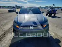 2018 Volkswagen Passat фото