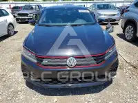 2018 Volkswagen Passat фото