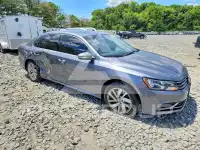 2018 Volkswagen Passat photo