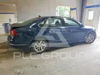 2018 Volkswagen Passat photo