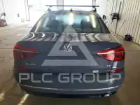 2018 Volkswagen Passat фото