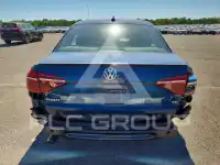 2018 Volkswagen Passat фото
