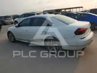 2018 Volkswagen Passat photo