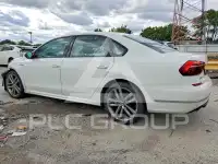 2018 Volkswagen Passat photo