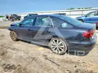 2018 Volkswagen Passat фото