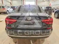 2018 Volkswagen Passat фото