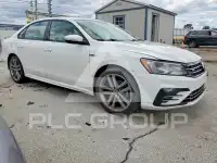 2018 Volkswagen Passat photo