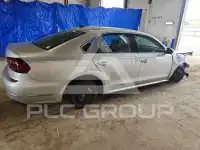 2018 Volkswagen Passat фото