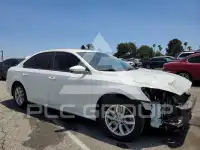 2018 Volkswagen Passat photo