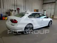 2018 Volkswagen Passat фото
