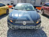 2018 Volkswagen Passat фото