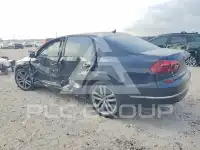 2018 Volkswagen Passat фото