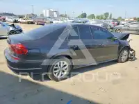 2018 Volkswagen Passat фото