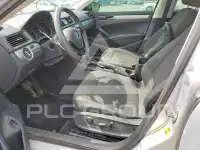 2018 Volkswagen Passat photo
