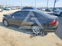 2018 Volkswagen Passat фото