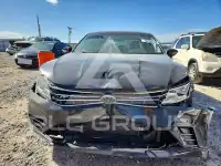 2018 Volkswagen Passat фото