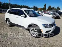 2018 Volkswagen Tiguan photo