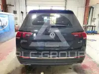 2018 Volkswagen Tiguan photo