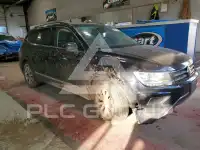 2018 Volkswagen Tiguan photo