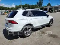 2018 Volkswagen Tiguan photo